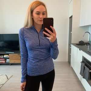 NIKE dry fit long sleeve half zip